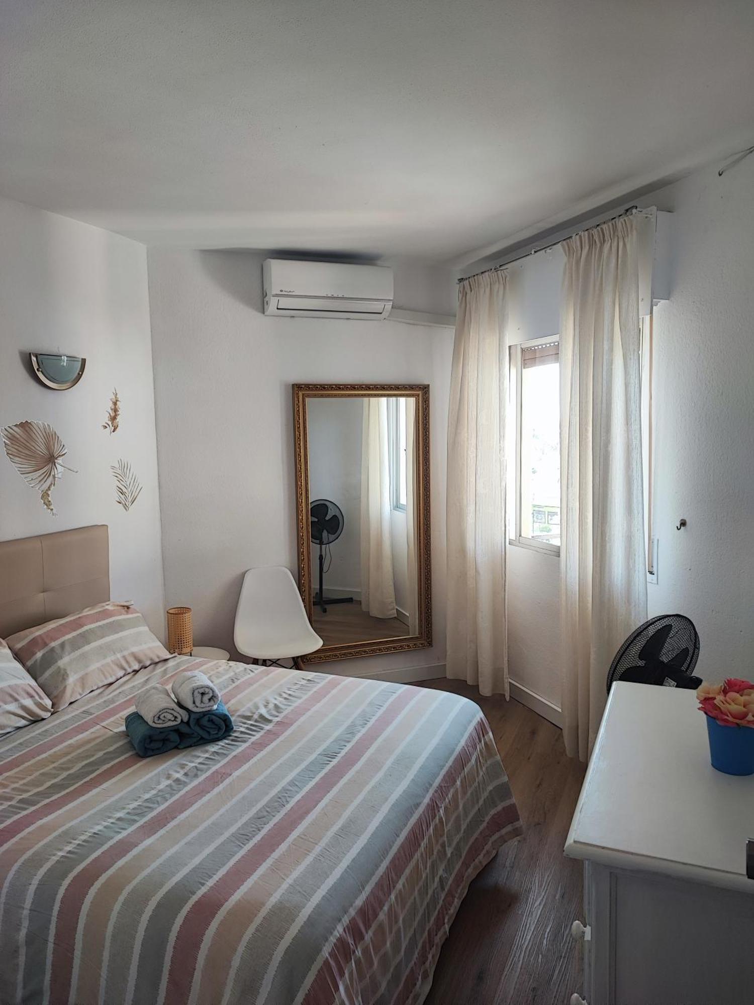 Apartamento 150 Metros De La Playa Torremolinos Exteriér fotografie